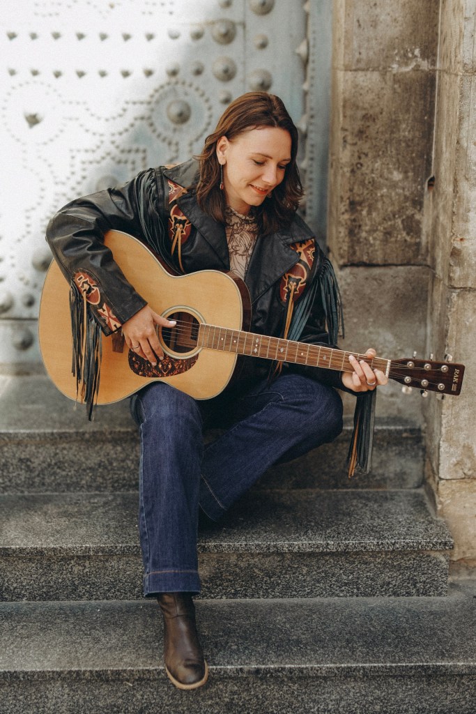 nina mae harper country artist valencia