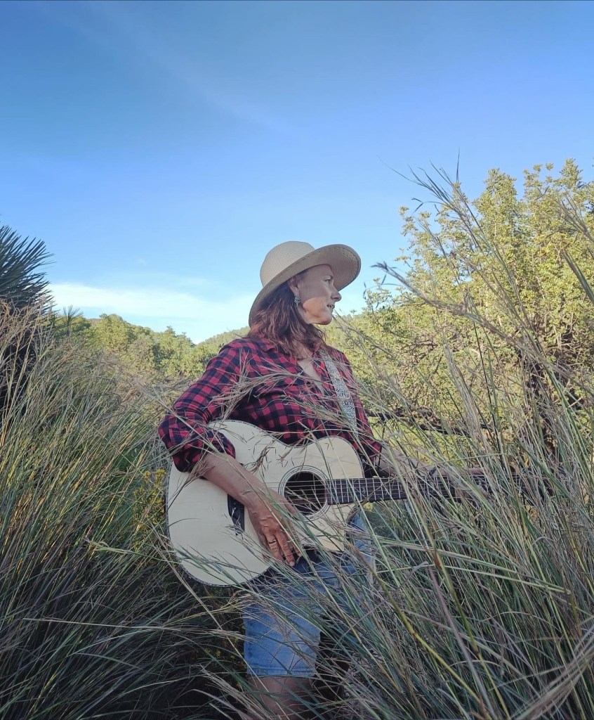 nina mae harper música country