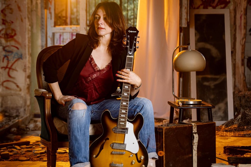 Nina Mae Harper singer-songwriter